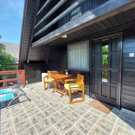 Laurin Vendeghaz Apartment