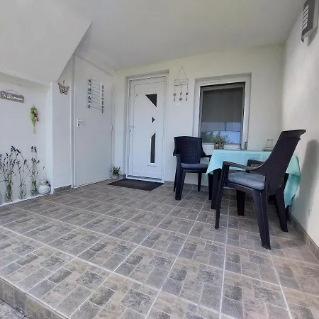 Apartment Laurin Vendeghaz